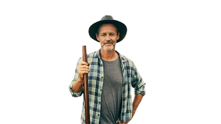 Persona con sombrero sosteniendo herramienta de trabajo agrícola, sobre fondo blanco