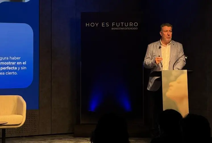 Espacio Futuro de SANTALUCÍA presenta las claves del bienestar en 2040