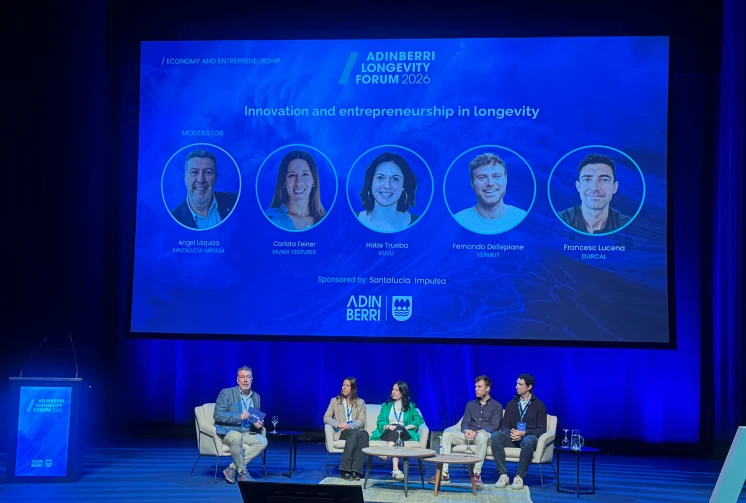 SANTALUCÍA presenta en el Adinberri Longevity Forum su apuesta por la longevidad positiva